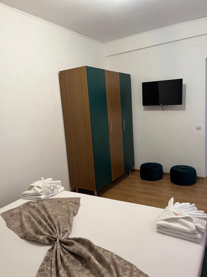 Apartament De Lux Костинешти Экстерьер фото