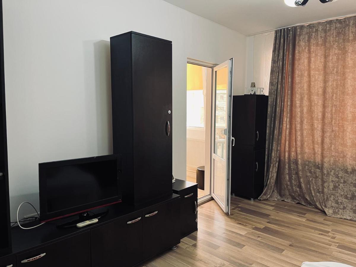 Apartament De Lux Костинешти Экстерьер фото