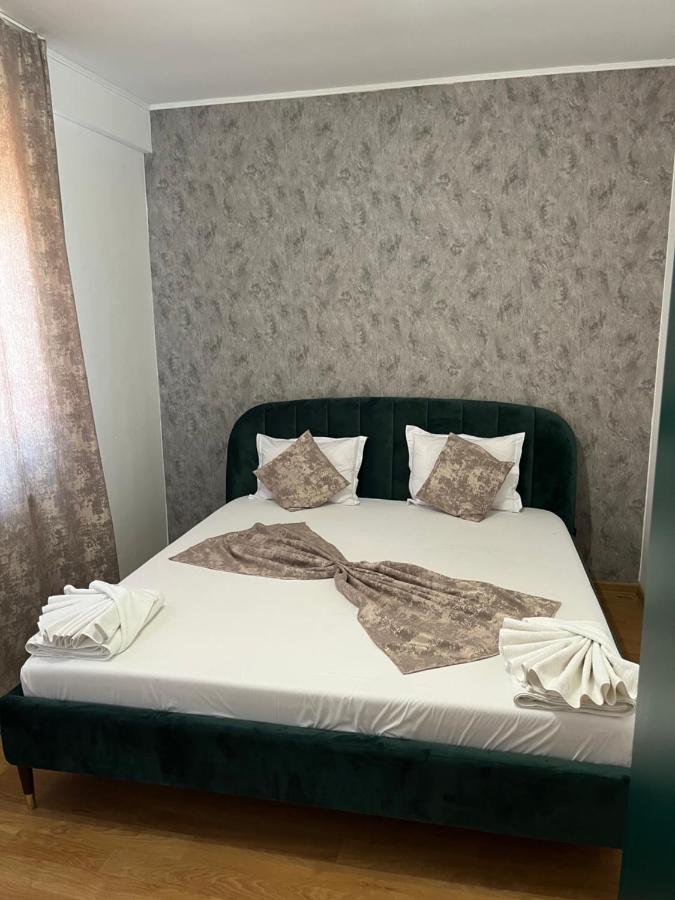 Apartament De Lux Костинешти Экстерьер фото
