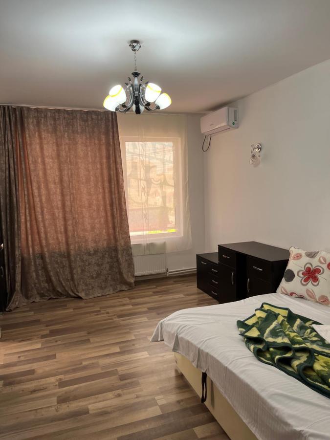 Apartament De Lux Костинешти Экстерьер фото
